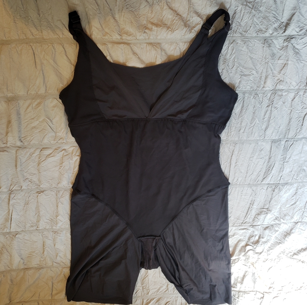 Maidenform Black Sleeveless Shapewear Spanx Bodysuit 2Xl - Picture 9 of 10